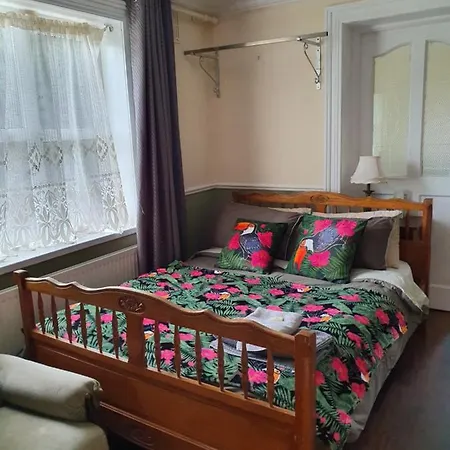 Rheban Hotel *